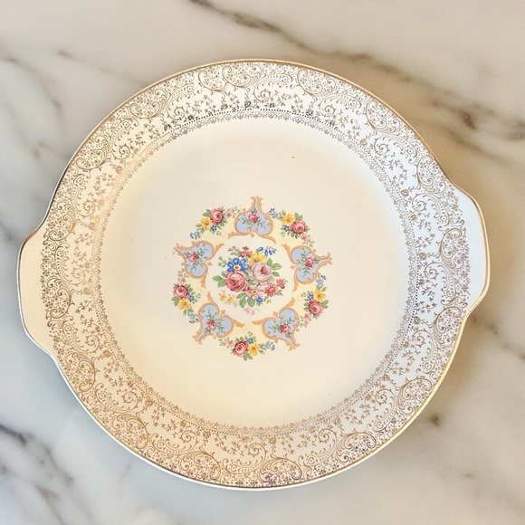 Warranted 22K Liberty Gold Fine China Dishes (16 pc) - Picture 13 of 16